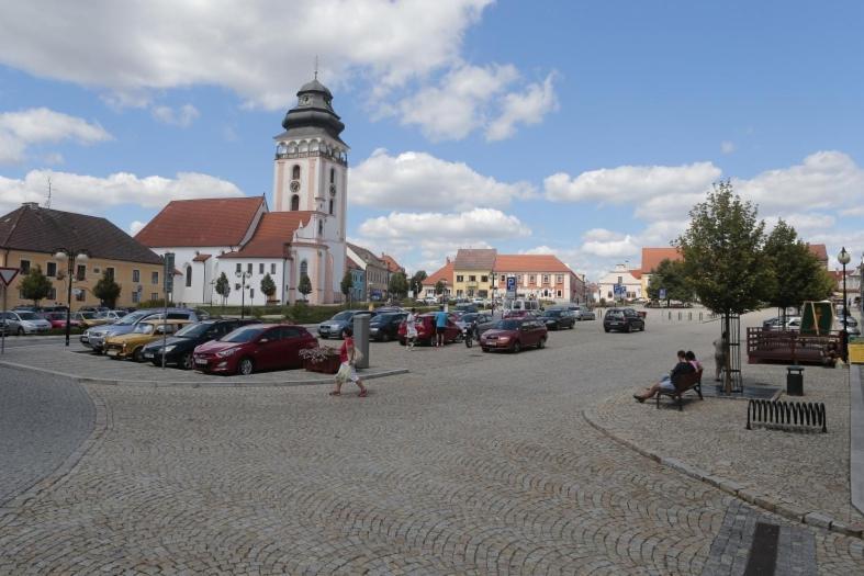 Domecek Ve Dvore Bechyne Luaran gambar
